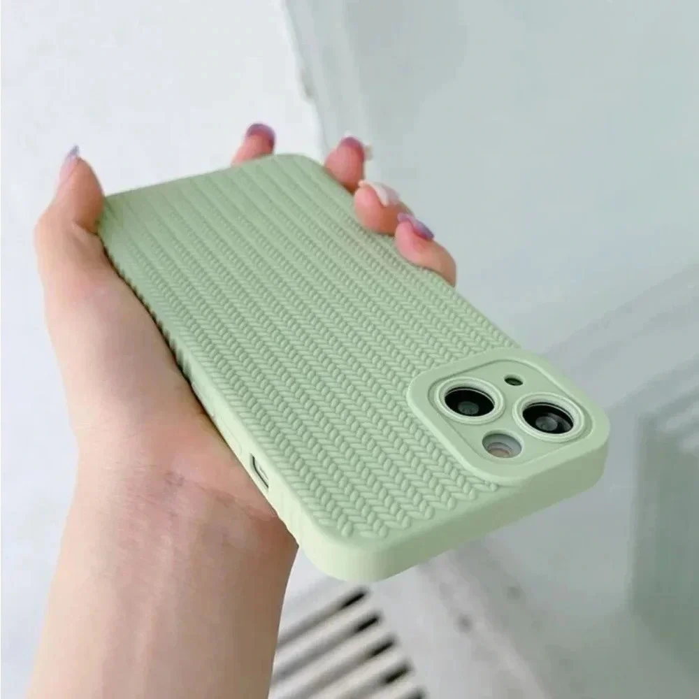 ⚠️Clearance iPhone 14/Pro/Pro Max Green Textured Phone Case - Picture 4 of 4